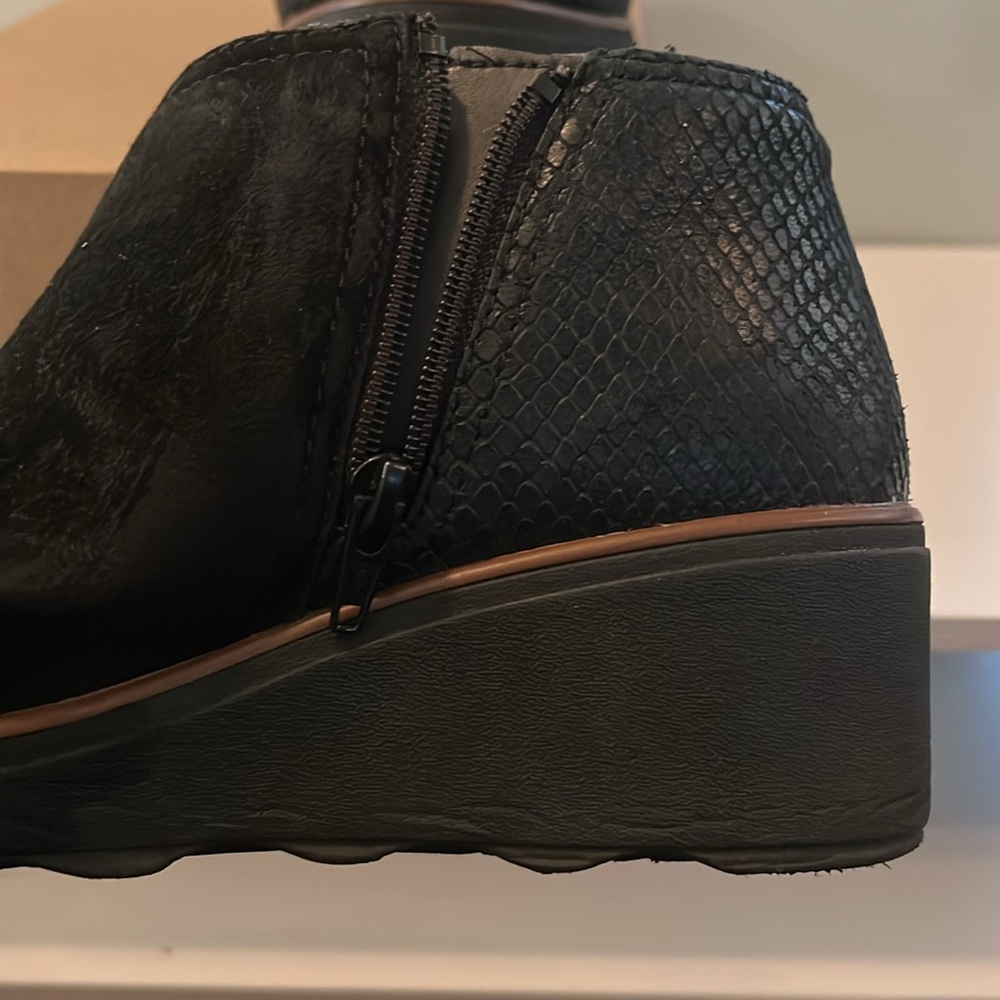 Clarks Mazy Harwich wedge ankle boots - 6W - Picture 5 of 11